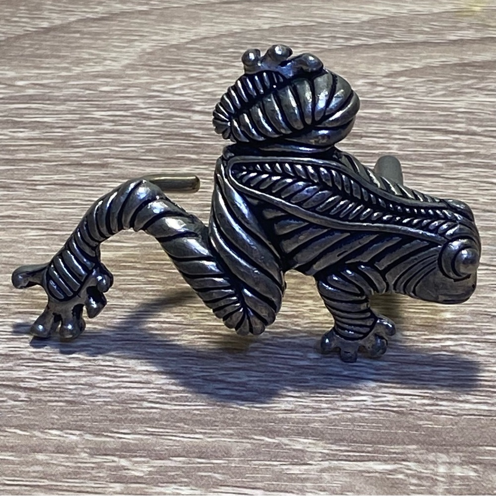 Vicenza silver tone frog buckle for kids belt,‎ see measurements on pics